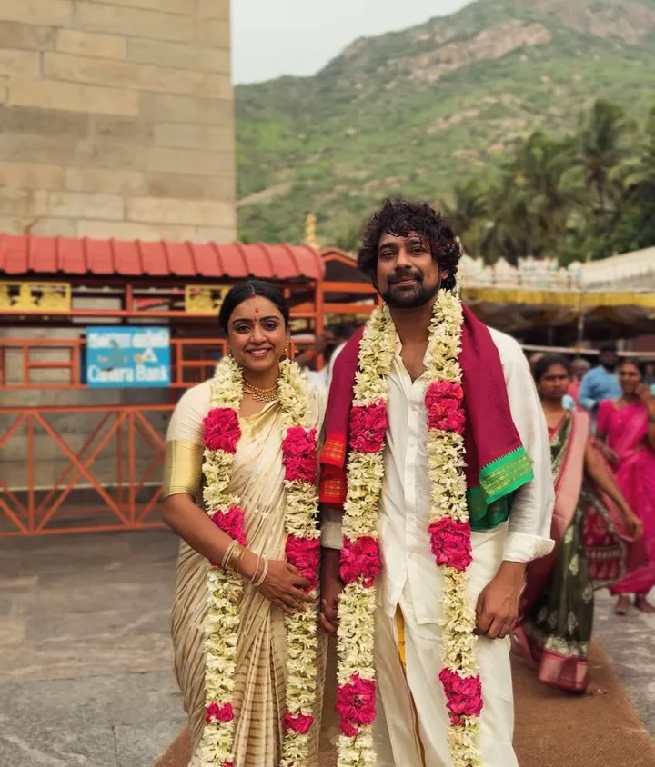 Varun Sandesh and Vithika Sheru Visits Arunachalam