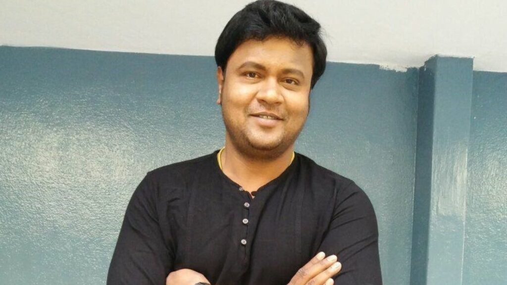 Jabardasth Bullet Bhaskar Wants to Become a Movie Director