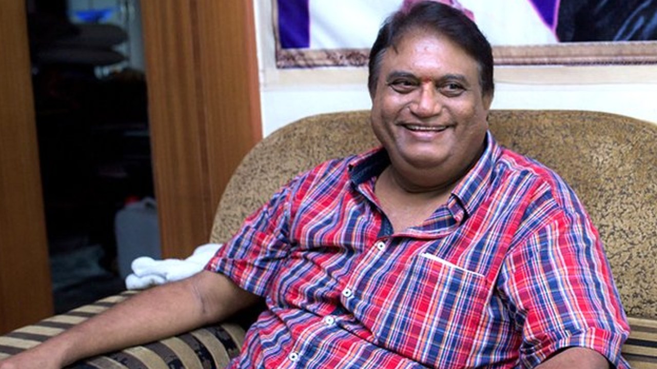 Jaya Prakash Reddy : జయప్రకాశ్ రెడ్డి సినిమాలోకి రాకముందు ఏం చేసేవారో తెలుసా? సినిమాల్లోకి ఎలా వచ్చారంటే.. Jaya Prakash Reddy : జయప్రకాశ్ రెడ్డి సినిమాలోకి రాకముందు ఏం చేసేవారో తెలుసా? సినిమాల్లోకి ఎలా వచ్చారంటే..