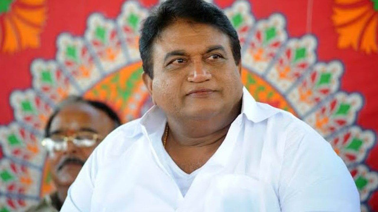 Jaya Prakash Reddy : ‘జయప్రకాశ్ రెడ్డి’కి రెండు పెళ్లిళ్లు అని తెలుసా? మొదటి భార్య ఉండగానే రెండో పెళ్లి ఎందుకంటే..? Jaya Prakash Reddy : ‘జయప్రకాశ్ రెడ్డి’కి రెండు పెళ్లిళ్లు అని తెలుసా? మొదటి భార్య ఉండగానే రెండో పెళ్లి ఎందుకంటే..?