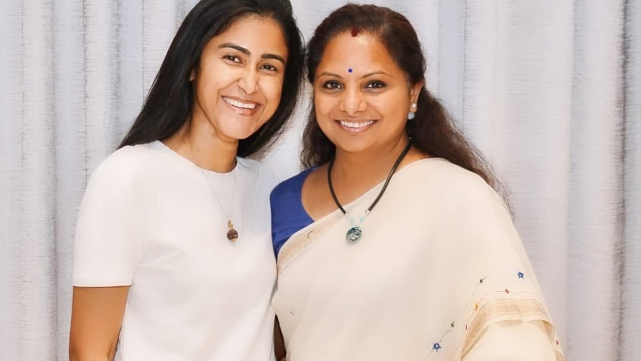Alekhya – Kavitha : ఏంటి.. తారకరత్న భార్య, కవిత ఇంత క్లోజ్ ఫ్రెండ్సా? అలేఖ్య పోస్ట్ వైరల్.. Alekhya – Kavitha : ఏంటి.. తారకరత్న భార్య, కవిత ఇంత క్లోజ్ ఫ్రెండ్సా? అలేఖ్య పోస్ట్ వైరల్..