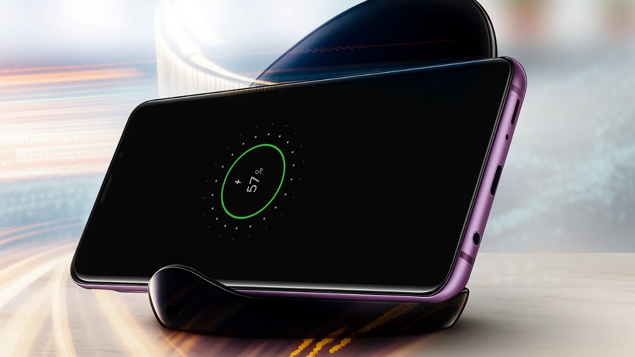 ఏకంగా 7000mAh బ్యాటరీతో మార్కెట్ను షేక్ చేస్తున్న 3 స్మార్ట్ఫోన్లు ఇవే.. ఏకంగా 7000mAh బ్యాటరీతో మార్కెట్ను షేక్ చేస్తున్న 3 స్మార్ట్ఫోన్లు ఇవే..