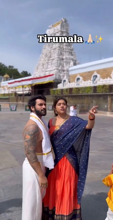 Akhil Sarthak Rithu Chowdary Visits Tirumala
