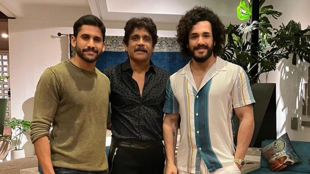 AKKINENI HEROS : ఫుల్ ఫామ్లో దూసుకుపోతున్న అక్కినేని హీరోలు.. మొన్న చైతు, ఇవాళ నాగ్, రేపు అఖిల్.. ! AKKINENI HEROS : ఫుల్ ఫామ్లో దూసుకుపోతున్న అక్కినేని హీరోలు.. మొన్న చైతు, ఇవాళ నాగ్, రేపు అఖిల్.. !