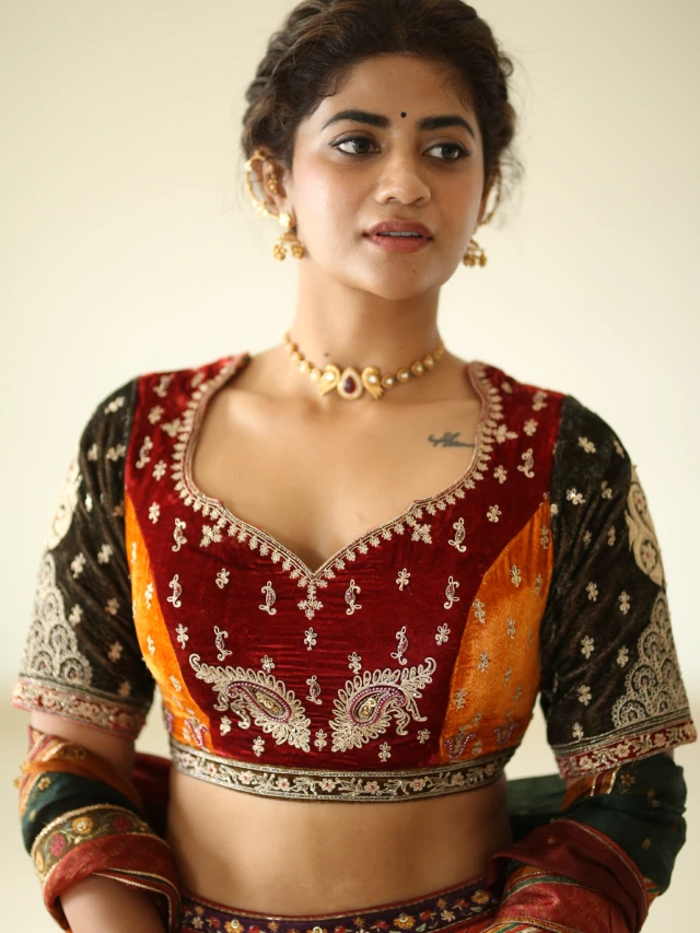 Abhignya Vuthaluru Shines in Lehenga at Viraatapalem Event