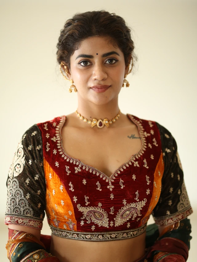 Abhignya Vuthaluru Shines in Lehenga at Viraatapalem Event