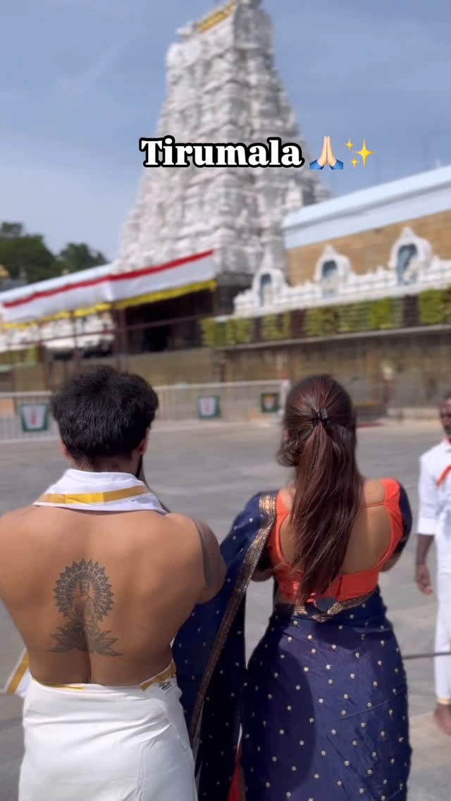 Akhil Sarthak Rithu Chowdary Visits Tirumala