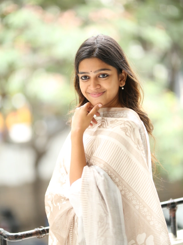 Ananthika Sanilkumar Cute Photos