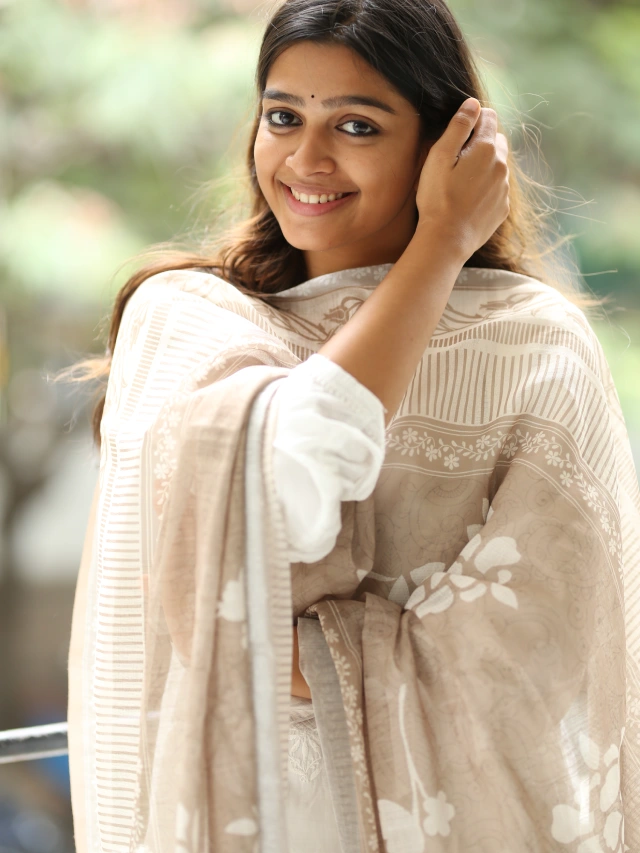 Ananthika Sanilkumar Cute Photos