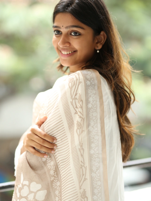 Ananthika Sanilkumar Cute Photos