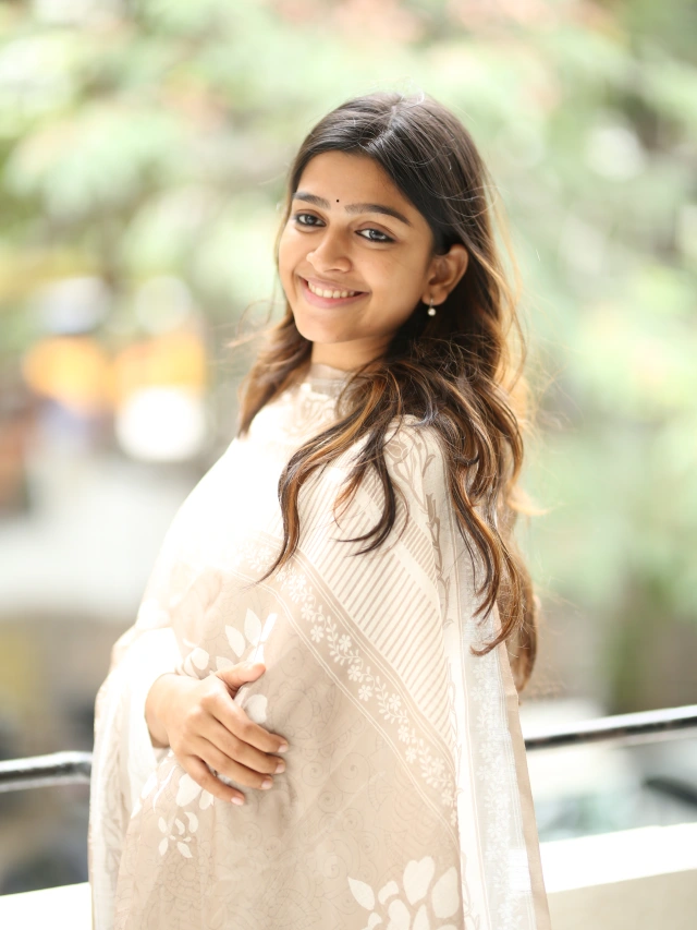 Ananthika Sanilkumar Cute Photos