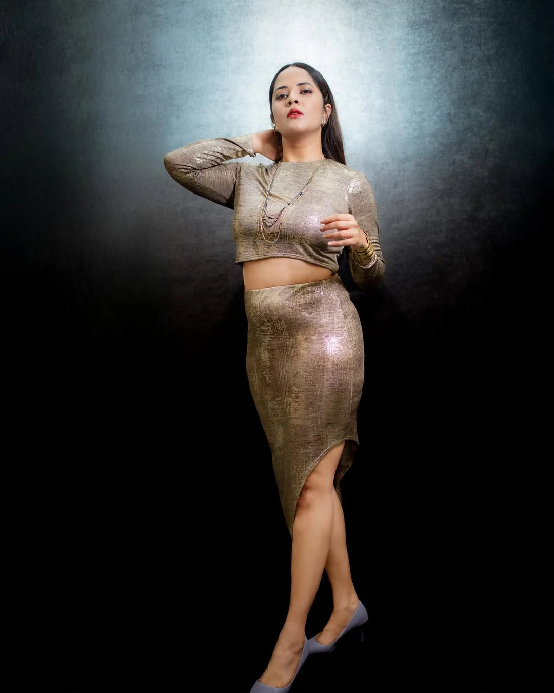 Anasuya Bharadwaj Shines in Modern Dress