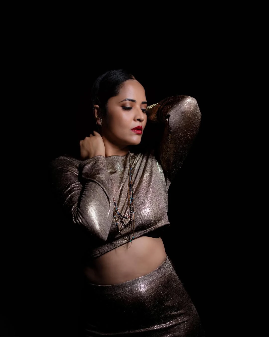 Anasuya Bharadwaj Shines in Modern Dress