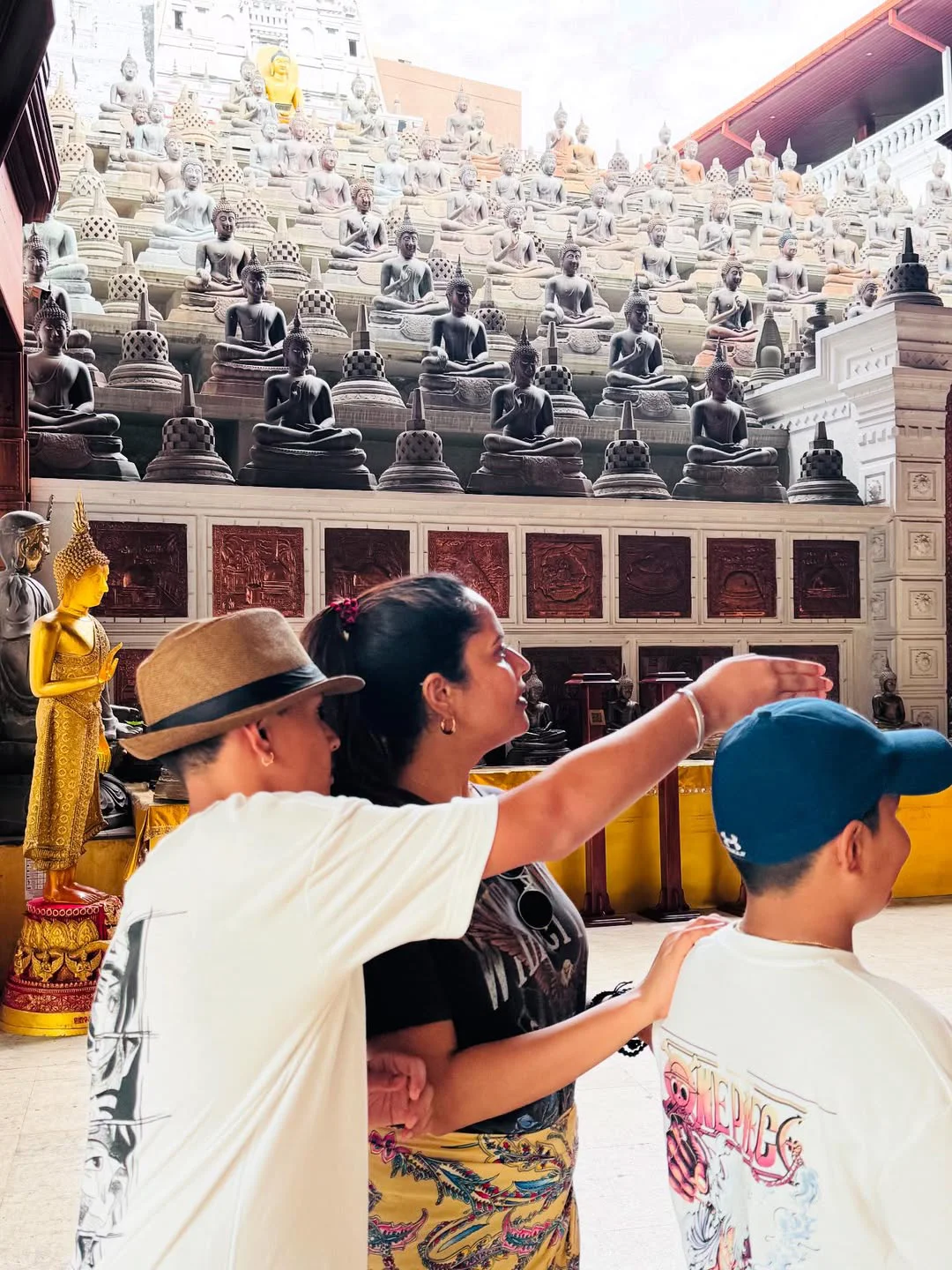 Anasuya Bharadwaj Enjoying Sri Lanka Vacation with Family