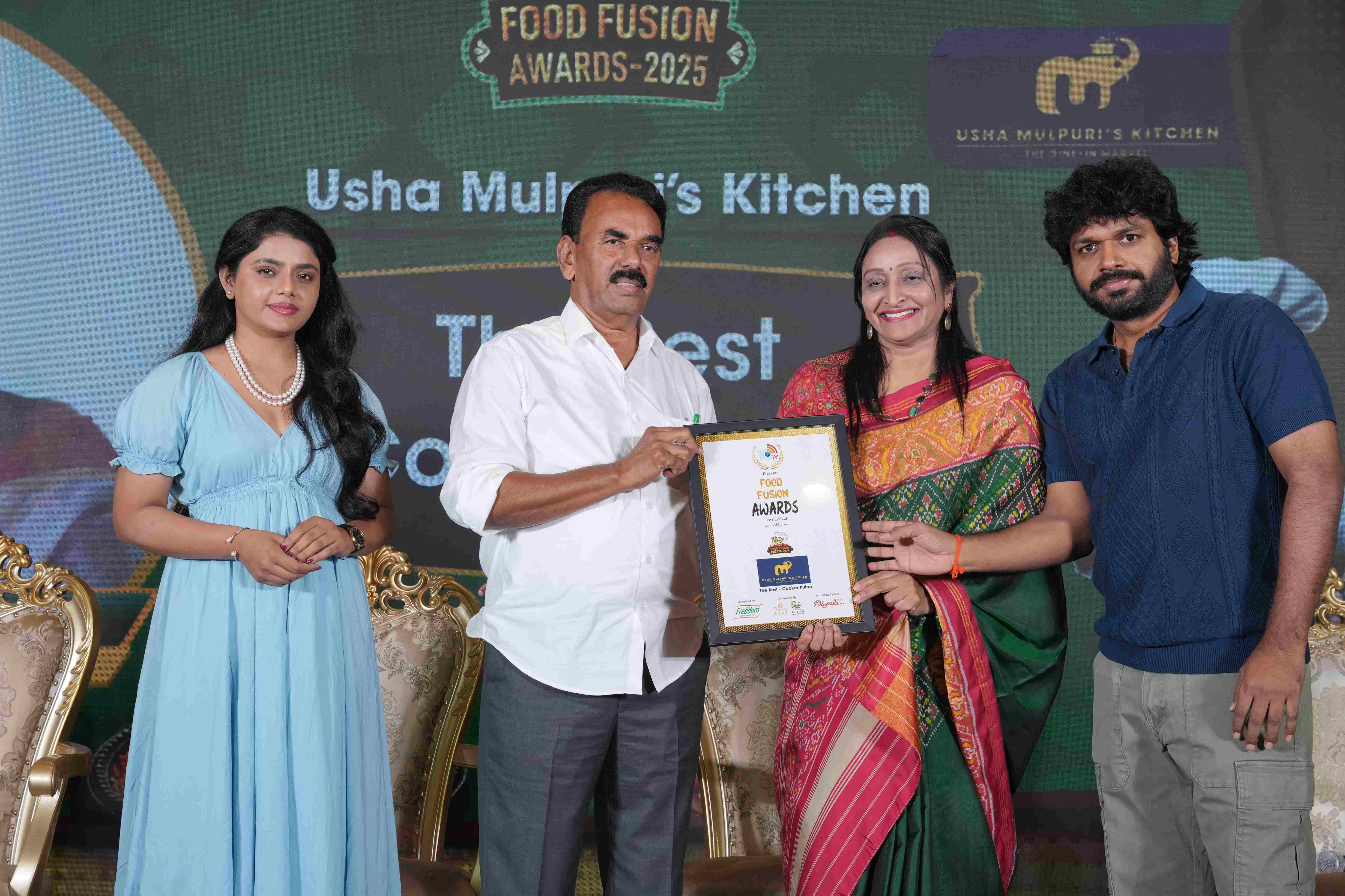 బెస్ట్ కుక్కర్-పులావ్ – హోటల్ ఉషా ముల్పురి కిచెన్