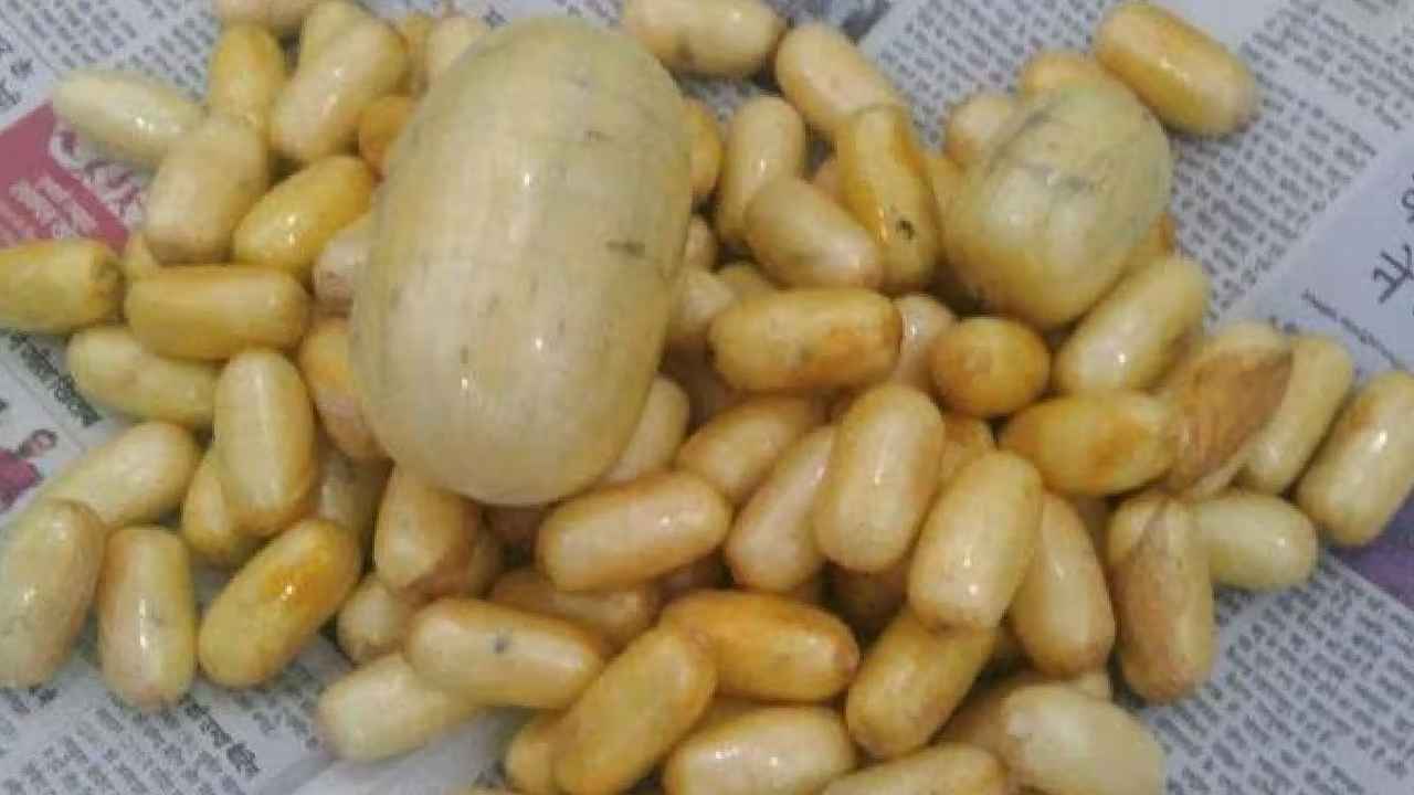DRI Mumbai: వామ్మో.. ఆ వ్యక్తి కడుపులో కిలో కొకైన్ క్యాప్సుల్స్.. దాని విలువ 11 కోట్లు.. DRI Mumbai: వామ్మో.. ఆ వ్యక్తి కడుపులో కిలో కొకైన్ క్యాప్సుల్స్.. దాని విలువ 11 కోట్లు..