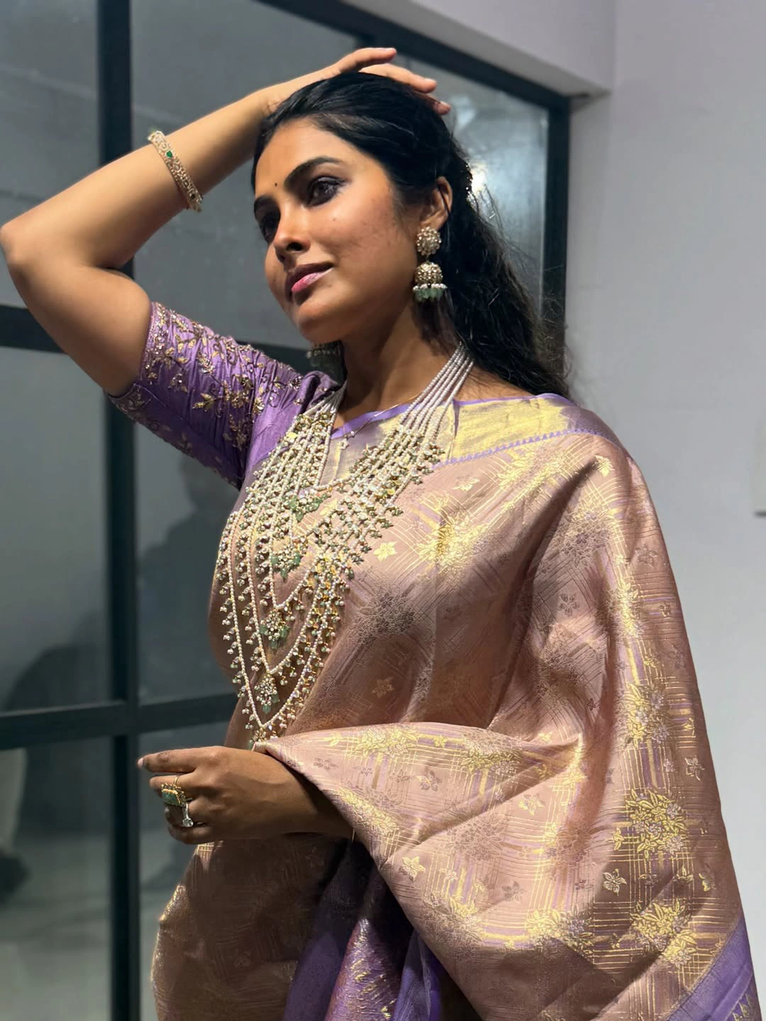 Actress Divi Stunning Looks in Silk Saree