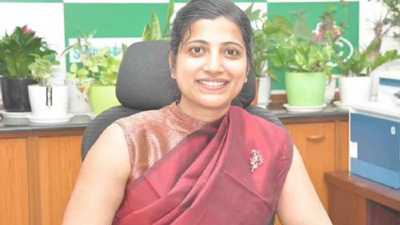 IAS Amrapali: ఐఏఎస్ ఆమ్రపాలికి బిగ్ రిలీఫ్.. మళ్లీ తెలంగాణకే.. IAS Amrapali: ఐఏఎస్ ఆమ్రపాలికి బిగ్ రిలీఫ్.. మళ్లీ తెలంగాణకే..