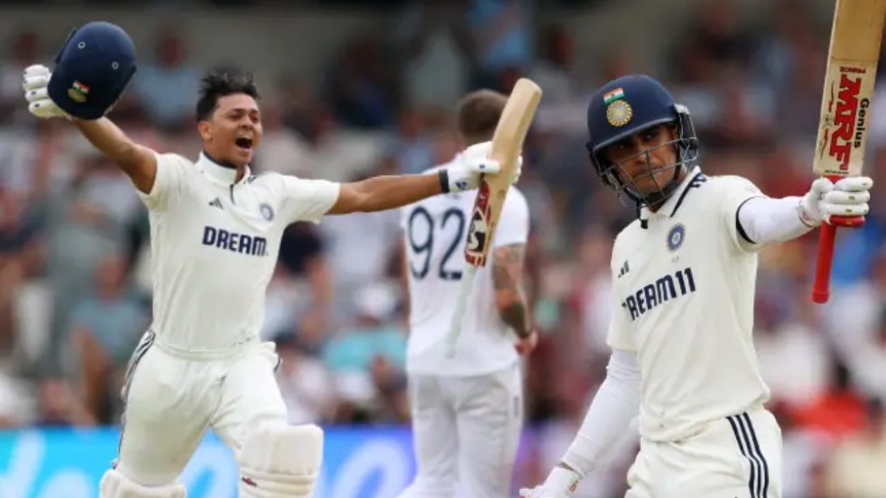 India vs England : ఇంగ్లాండ్తో భారత్ ఫస్ట్ టెస్ట్.. జైస్వాల్, శుభ్మన్ సెంచరీలు.. తొలి రోజు 359/3 స్కోరుతో ఆధిపత్యం! India vs England : ఇంగ్లాండ్తో భారత్ ఫస్ట్ టెస్ట్.. జైస్వాల్, శుభ్మన్ సెంచరీలు.. తొలి రోజు 359/3 స్కోరుతో ఆధిపత్యం!