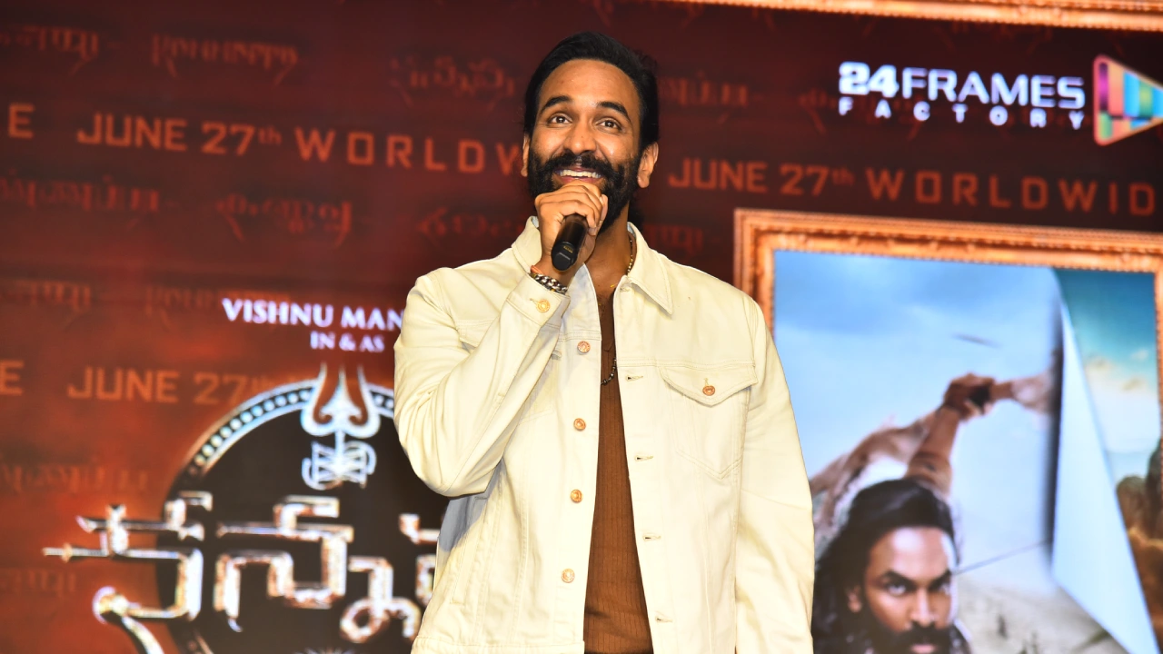Manchu Vishnu Mohan Babu Kannappa Movie Event
