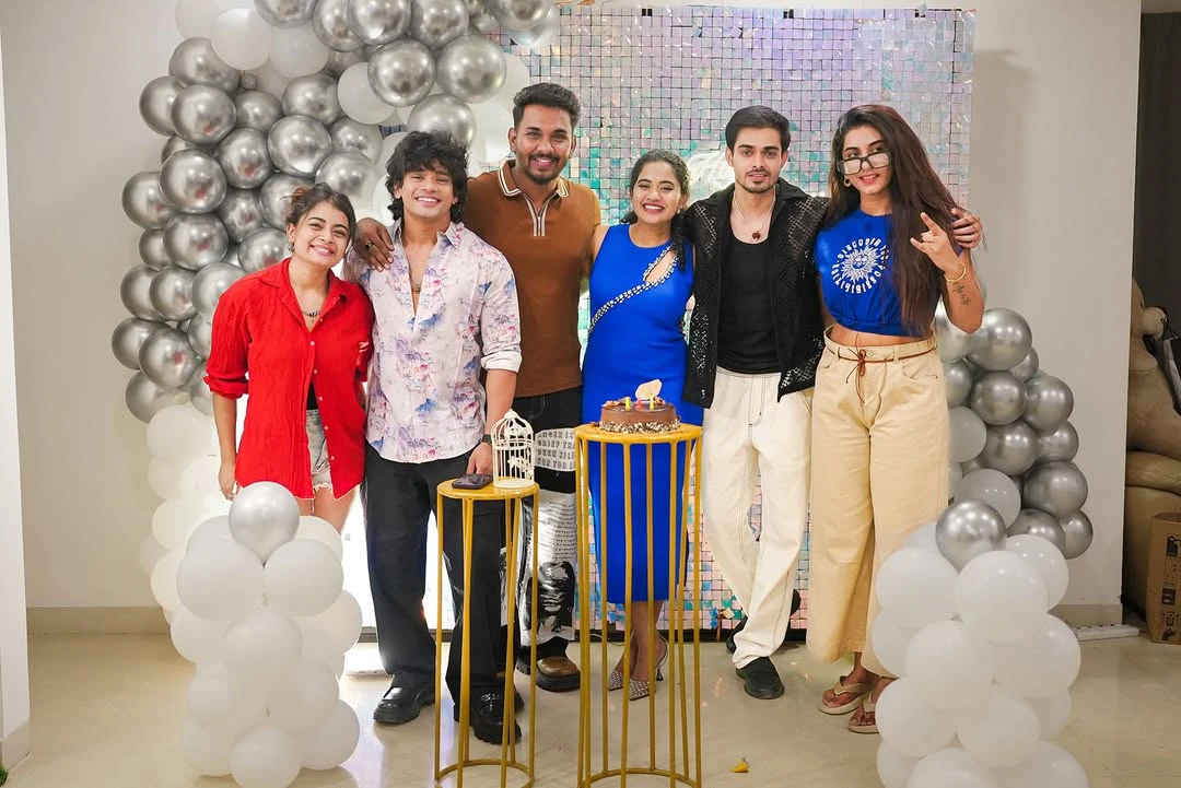 Kirrak Seetha Birthday Celebrations with Bigg Boss Friends