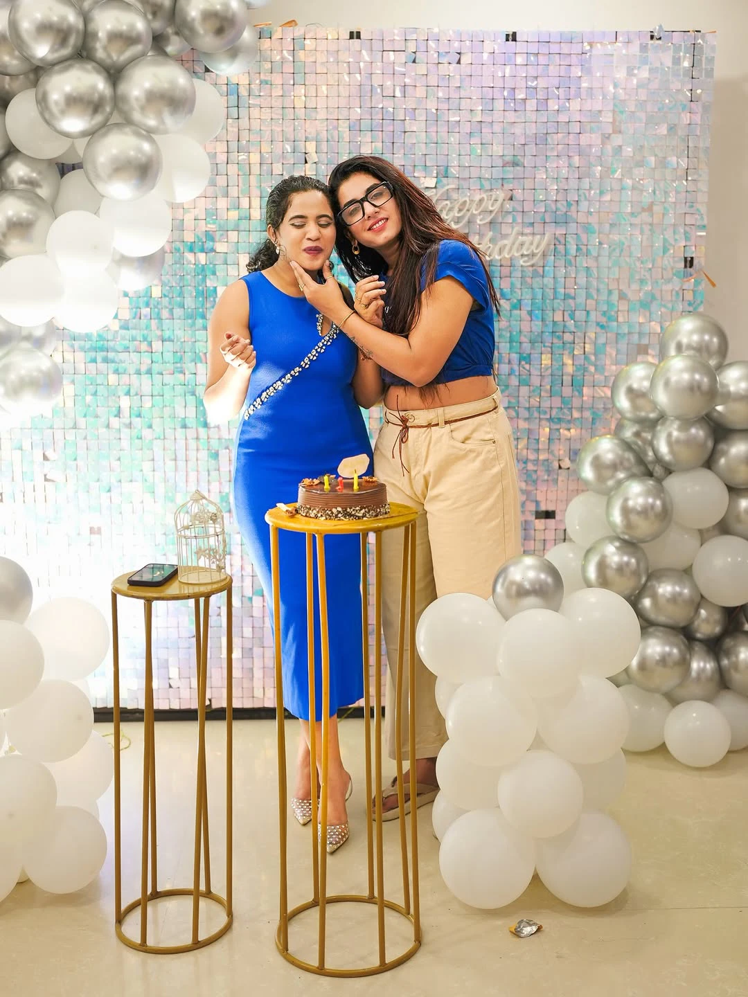 Kirrak Seetha Birthday Celebrations with Bigg Boss Friends