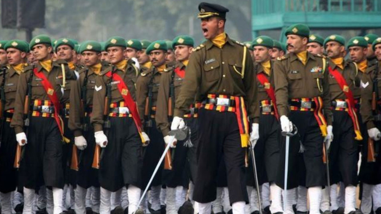 NDA recruitment: ఇంటర్ తోనే జాబ్స్.. నేషనల్ డిఫెన్స్ లో అవకాశాలు.. రూ.70 వేలు జీతం NDA recruitment: ఇంటర్ తోనే జాబ్స్.. నేషనల్ డిఫెన్స్ లో అవకాశాలు.. రూ.70 వేలు జీతం