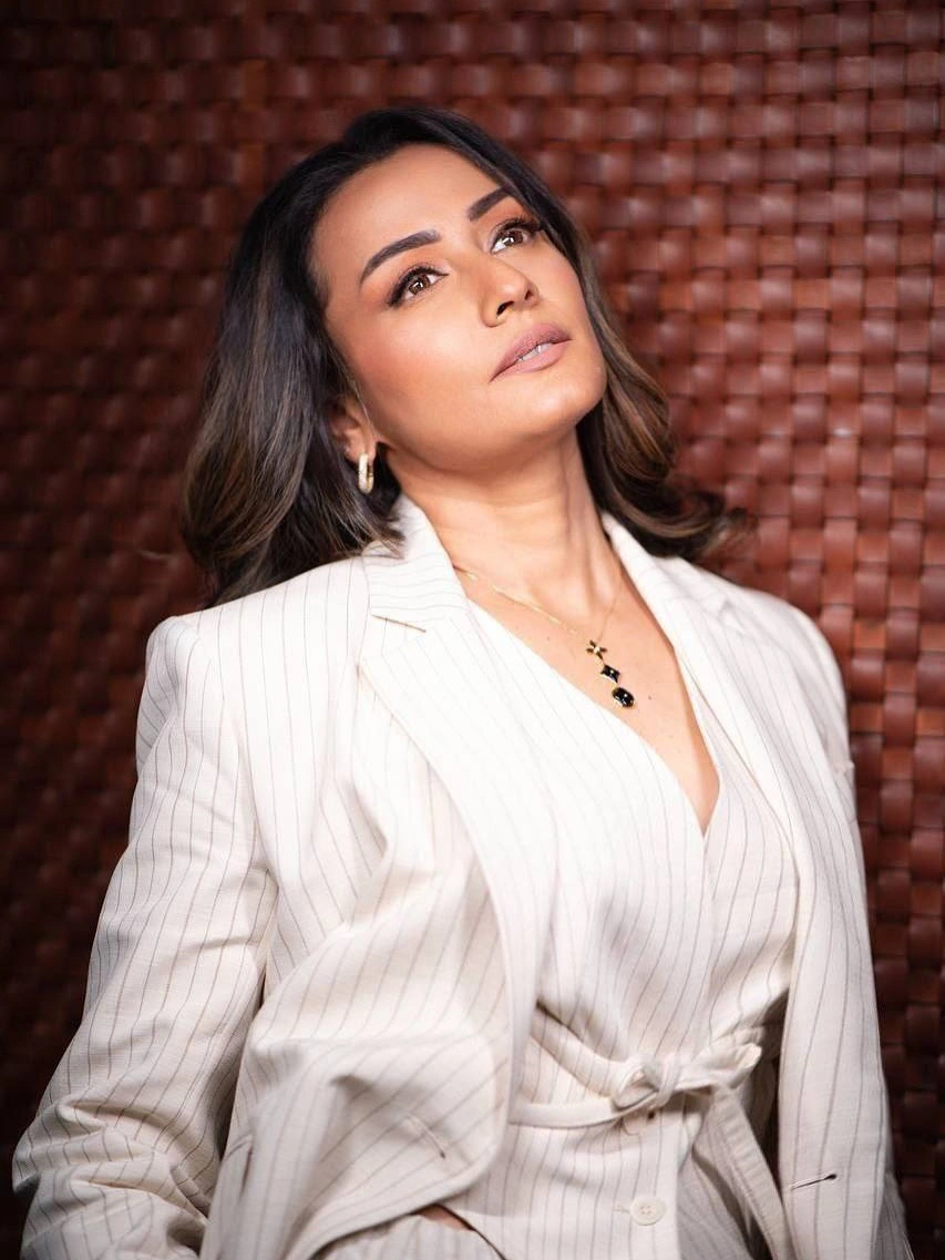 Namrata Shirodkar Stylish Looks