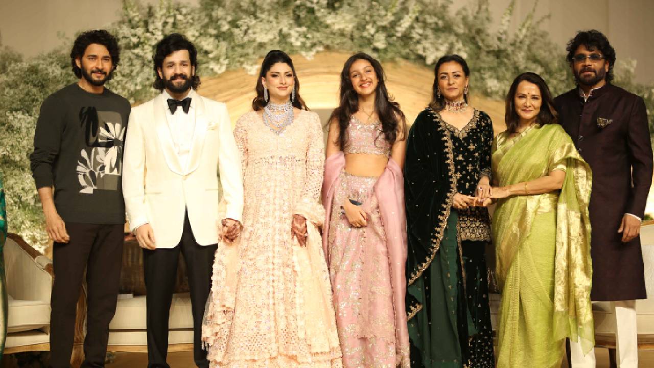 Akhil Akkineni: హీరో అఖిల్‌ అక్కినేని వెడ్డింగ్‌ రిసెప్షన్‌ ఫొటోలు.. సెలబ్రిటీల సందడే సందడి