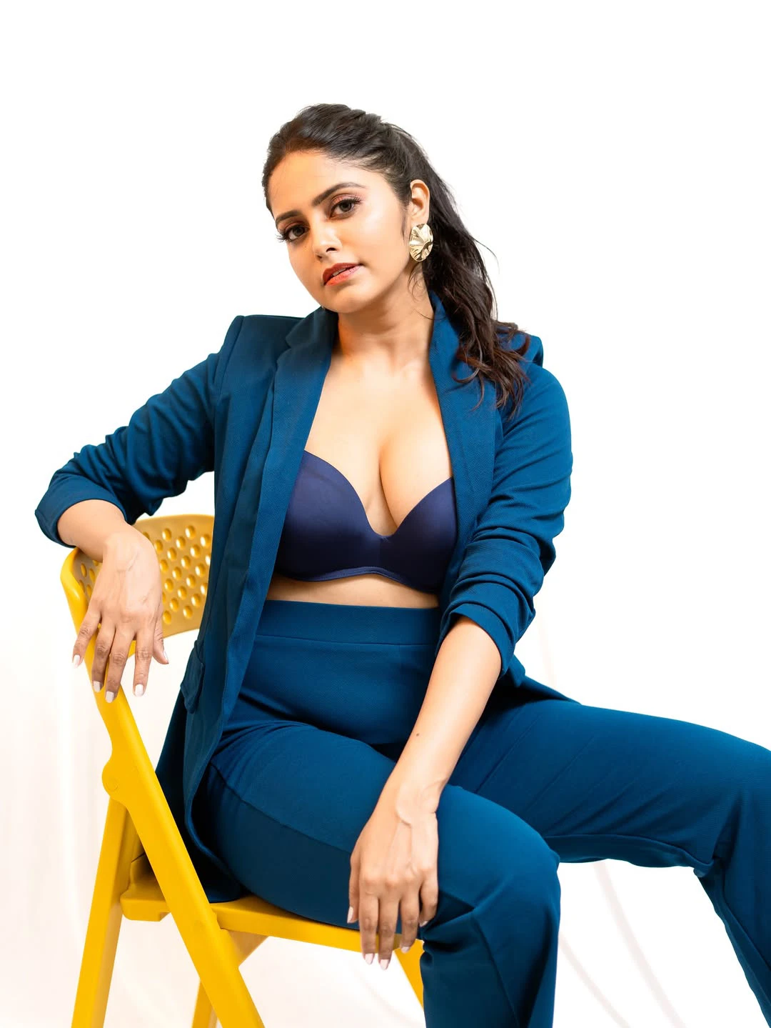 Pragya Nayan Stylish Poses in Blue Suit