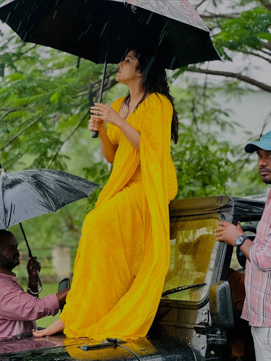 Rashmi Gautam Enjoying in Rain