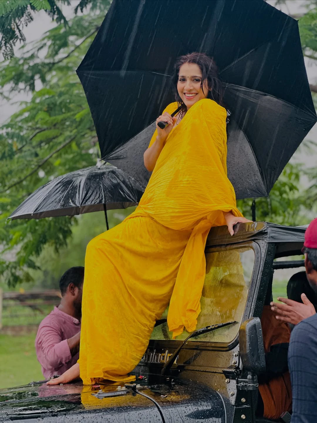 Rashmi Gautam Enjoying in Rain