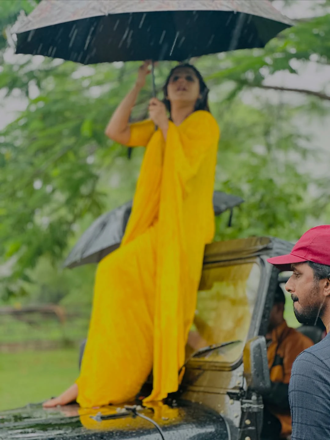 Rashmi Gautam Enjoying in Rain