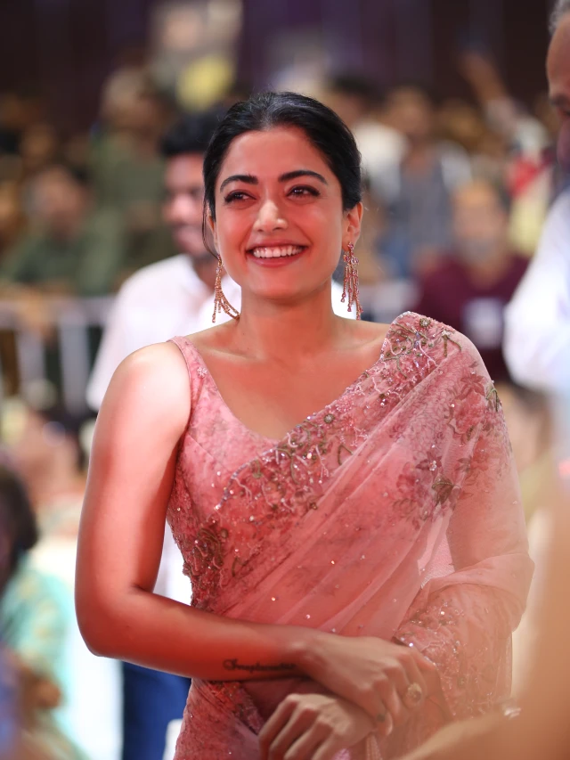 Rashmika Mandanna Cute Photos in Saree from Kuberaa Pre Release Event