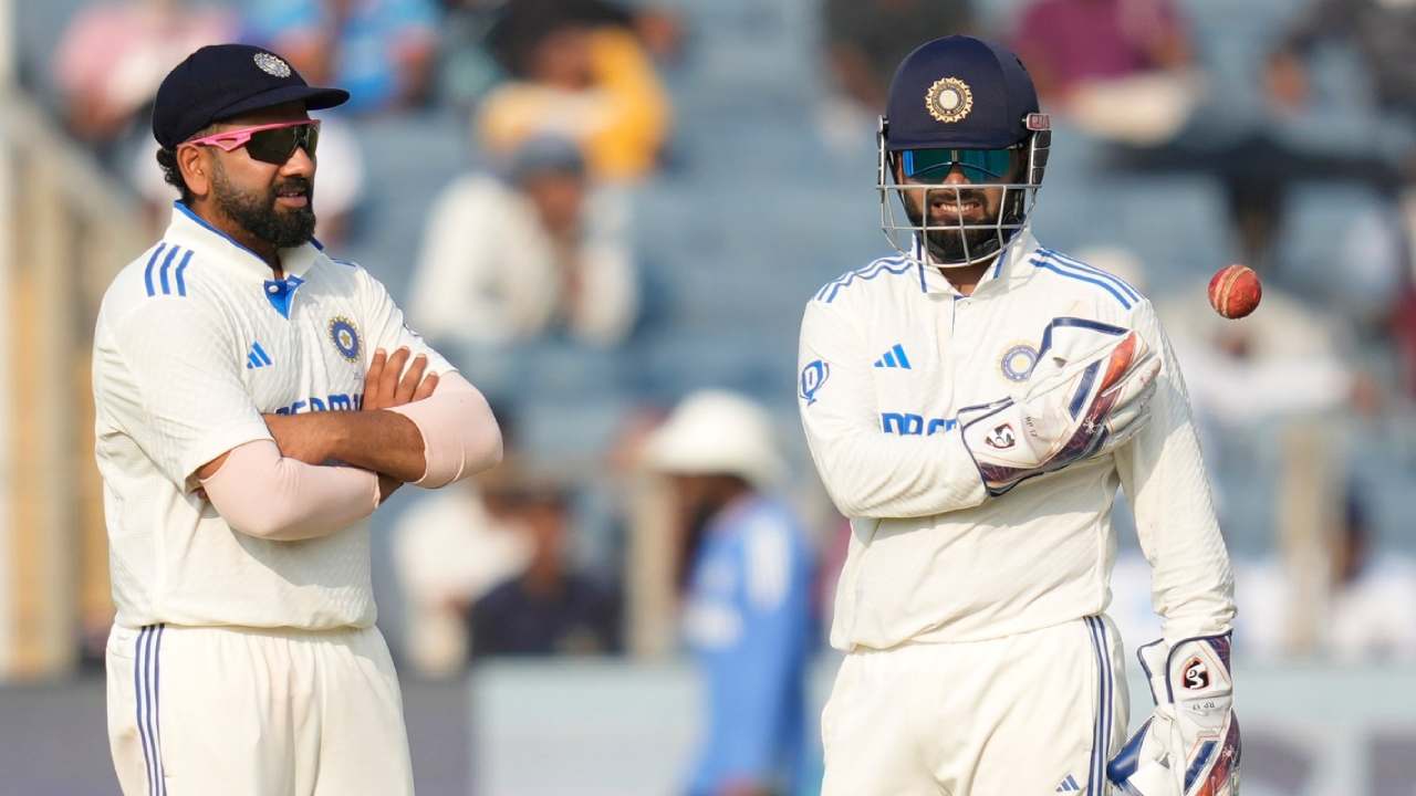 Rishabh Pant : అయ్యో పంత్.. రోహిత్ శర్మ ఆ పని చేస్తున్నాడా ? ఇది గనుక హిట్మ్యాన్ వింటే నీ పని… Rishabh Pant : అయ్యో పంత్.. రోహిత్ శర్మ ఆ పని చేస్తున్నాడా ? ఇది గనుక హిట్మ్యాన్ వింటే నీ పని…