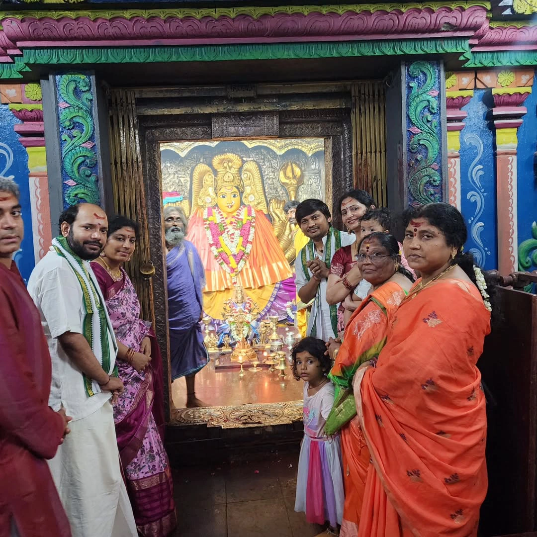 Jabardasth Rocking Rakesh and Sujatha Famili Visits Warangal Bhadrakali Temple
