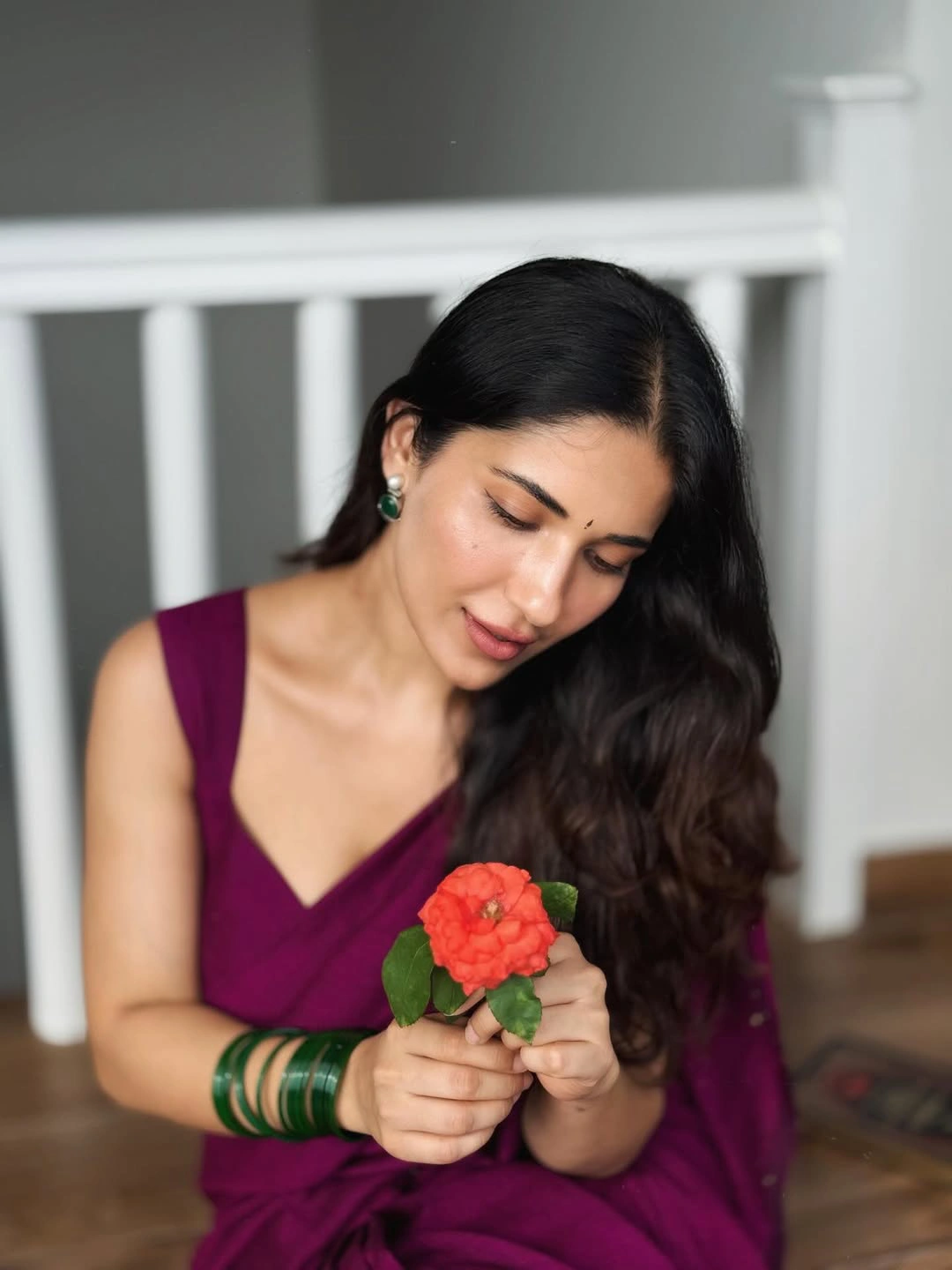 Ruhani Sharma Cute Photos in Saree
