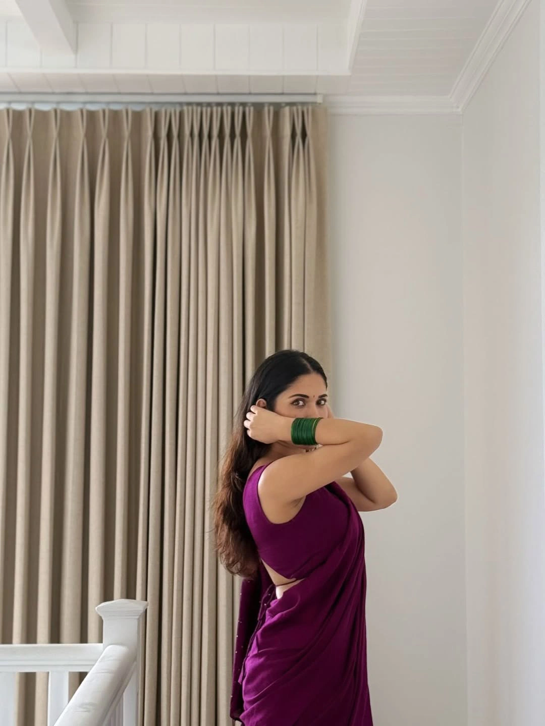 Ruhani Sharma Cute Photos in Saree