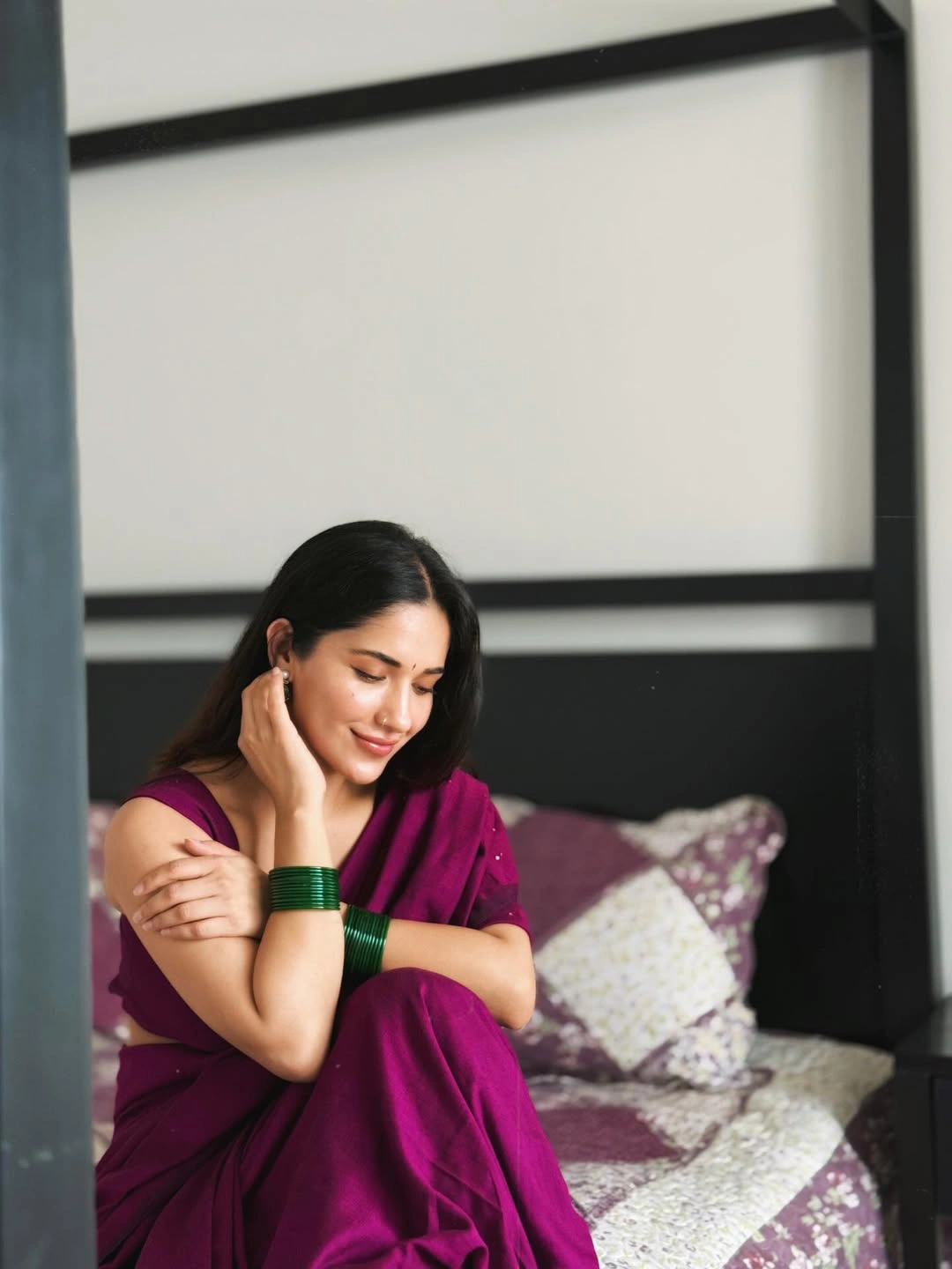 Ruhani Sharma Cute Photos in Saree
