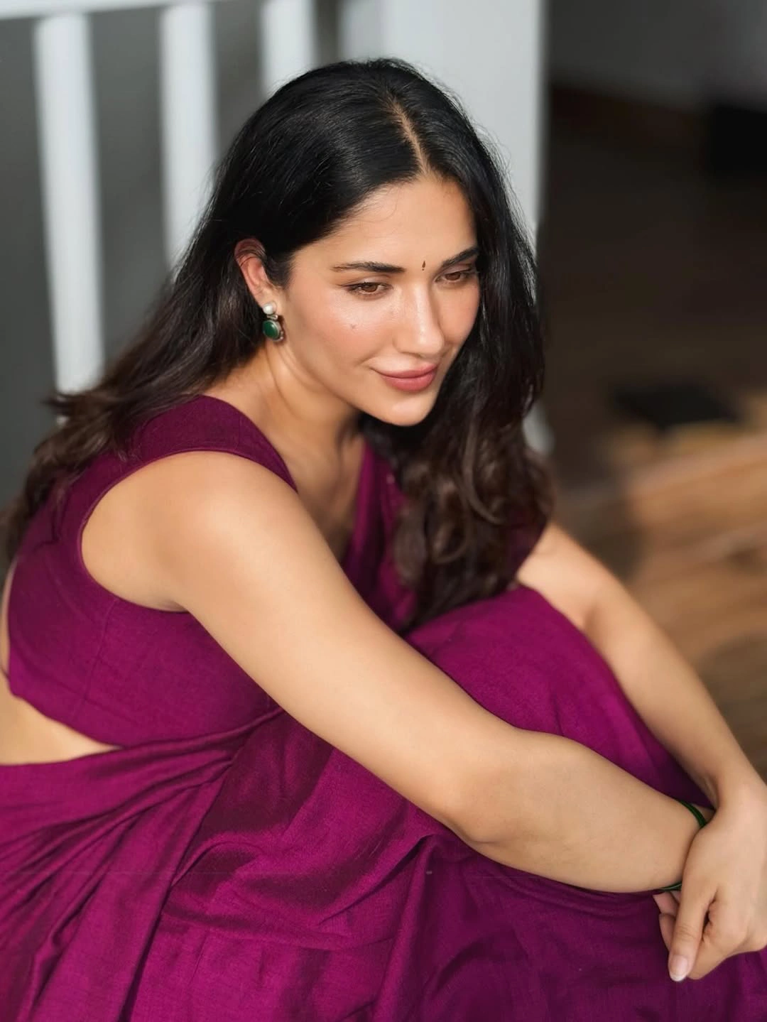 Ruhani Sharma Cute Photos in Saree