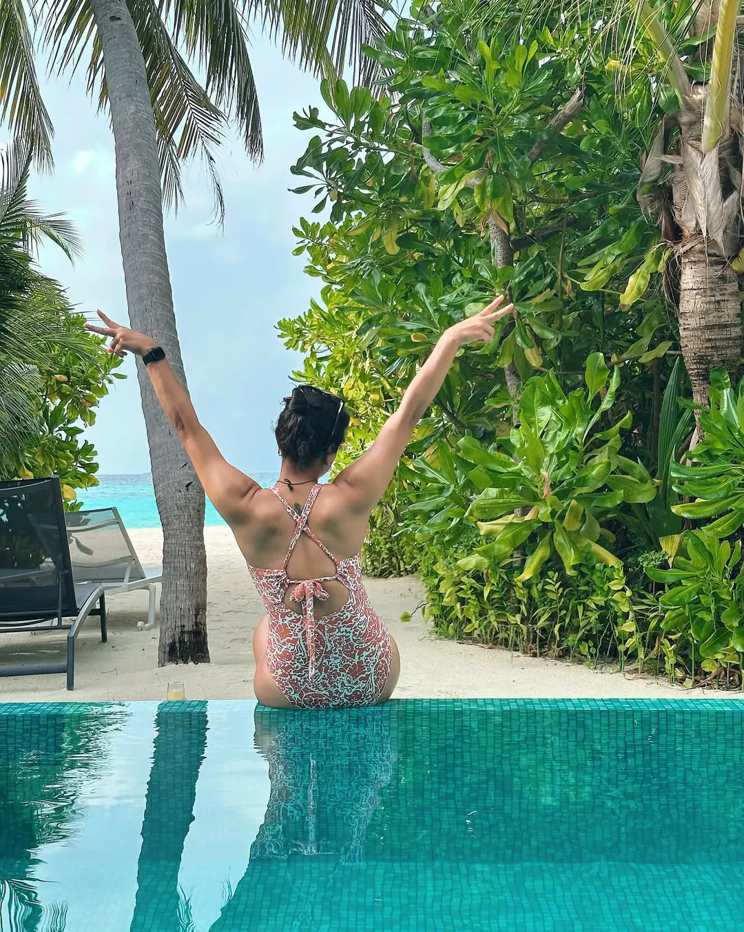 Shraddha Srinath Enjoying Vacation in Maldives