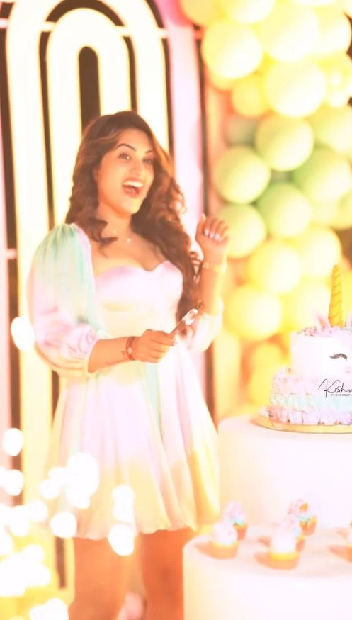 Anchor Sravanthi Chokarapu Birthday Celebrations in Goa