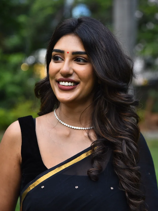 Supritha Stunning Looks in Black Saree