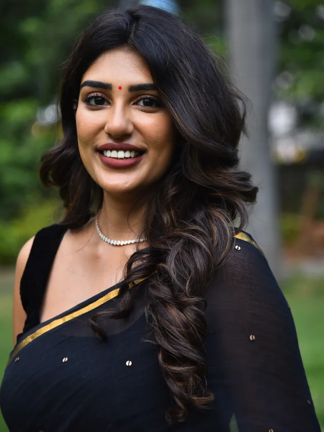 Supritha Stunning Looks in Black Saree