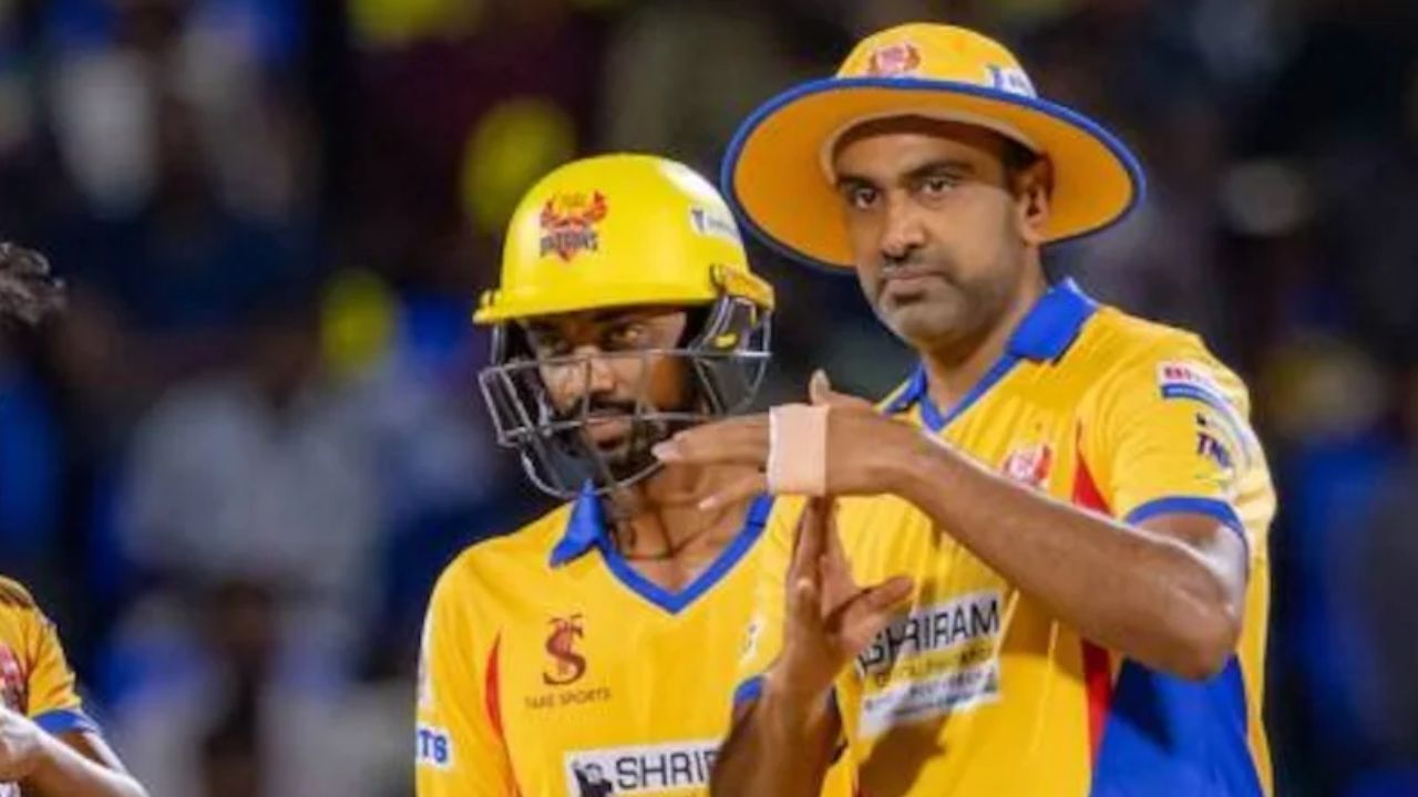 Ravichandran Ashwin : రవిచంద్రన్ అశ్విన్ పై బాల్ ట్యాంపరింగ్ ఆరోపణలు.. Ravichandran Ashwin : రవిచంద్రన్ అశ్విన్ పై బాల్ ట్యాంపరింగ్ ఆరోపణలు..