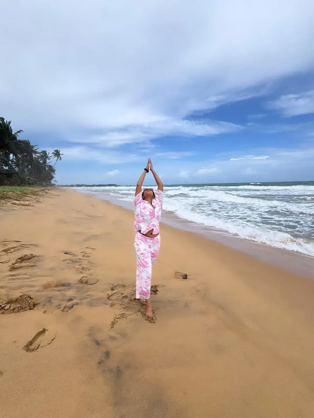 Vishnupriyaa Bhimeneni Enjoying Vacation in Sri Lanka