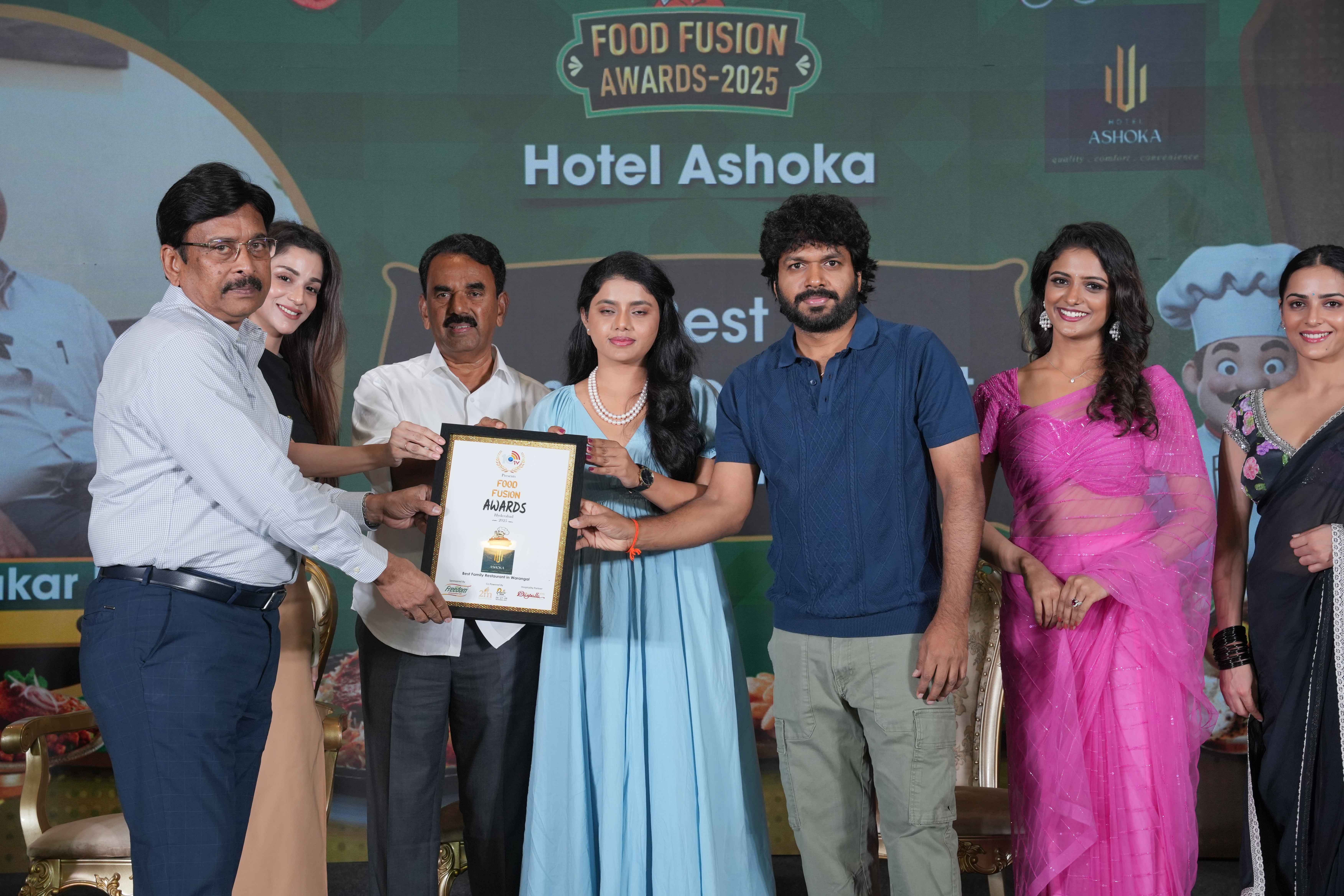 Warangal Best Family restaurant in Warangal Hotel Ashoka_11zon
