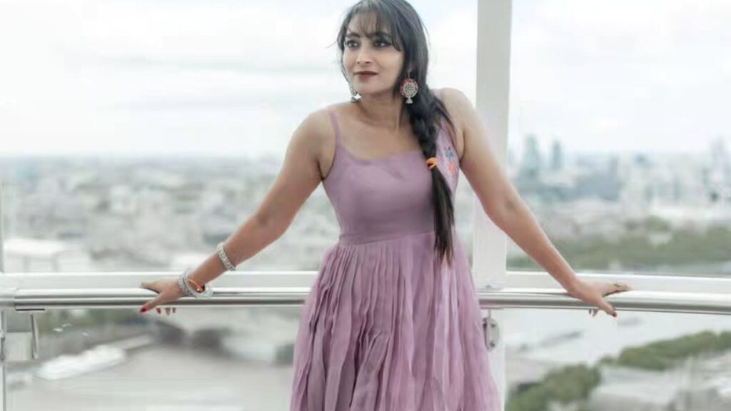 Bigg Boss Fame Bhanu Sri said Someone Fraud her for 20 Lakhs