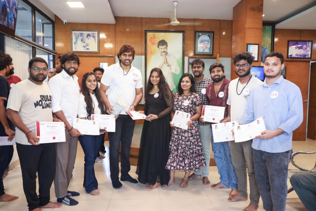 Mega Blood Donation Camp in Chiranjeevi Blood Bank by Jetti Movie Hero Krishna
