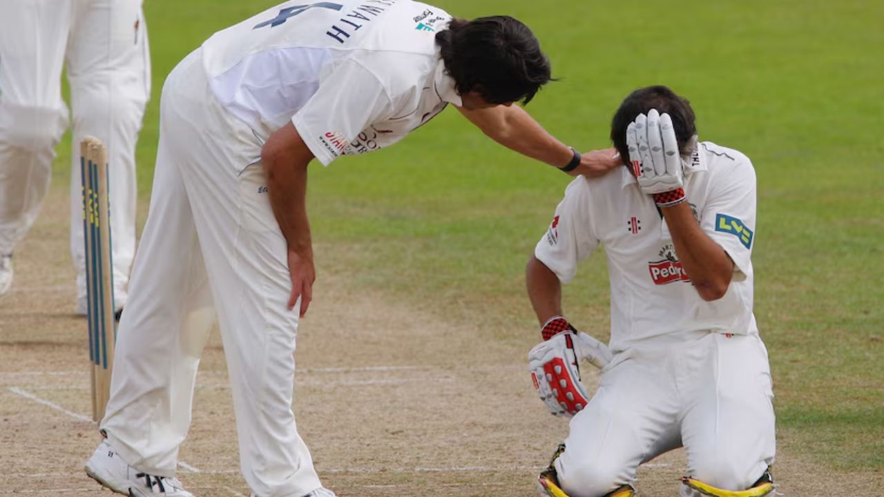 Concussion Protocols : కంకషన్కు గురైతే 7 రోజులు దూరం.. ఐసీసీ కొత్త నిబంధనలు.. ఆటగాళ్లతో పాటు జట్లకు బిగ్ షాక్..! Concussion Protocols : కంకషన్కు గురైతే 7 రోజులు దూరం.. ఐసీసీ కొత్త నిబంధనలు.. ఆటగాళ్లతో పాటు జట్లకు బిగ్ షాక్..!